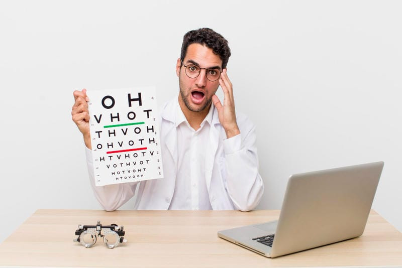 Early Signs of Vision Loss: Symptoms You Should Never Ignore